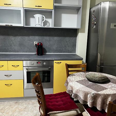 Green Central Apartment Varna Ngoại thất bức ảnh
