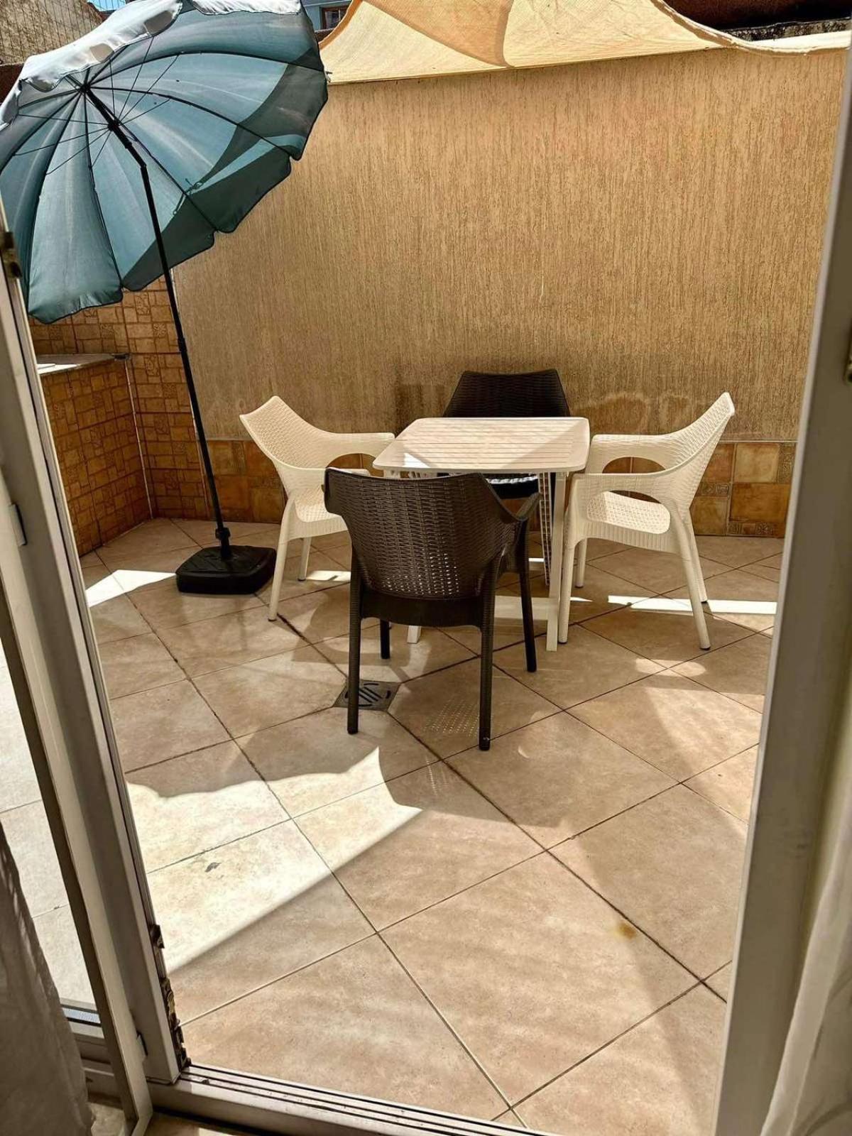 Green Central Apartment Varna Ngoại thất bức ảnh